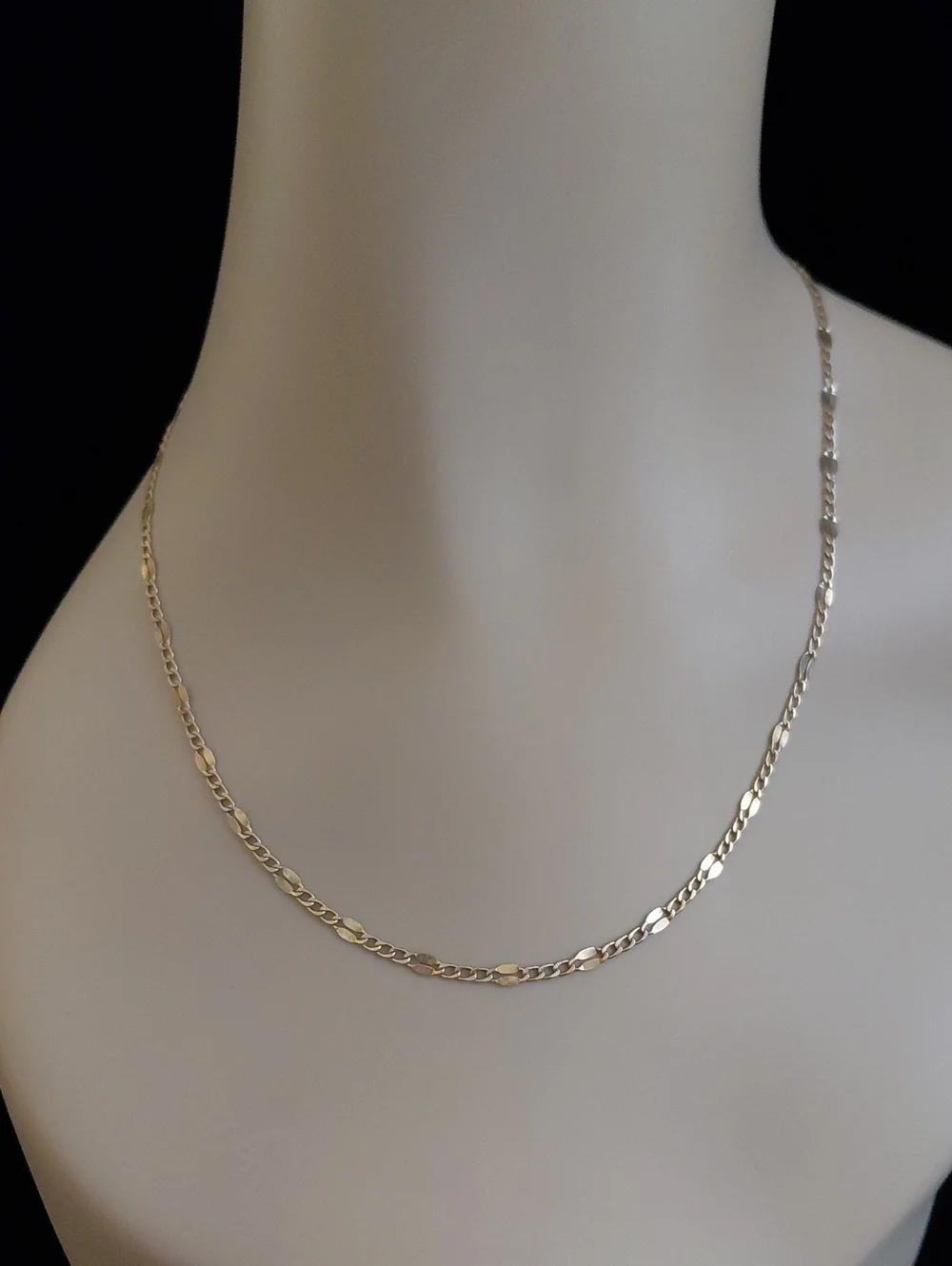Vintage 10K Italy Figaro Gold Chain Necklace 18.5